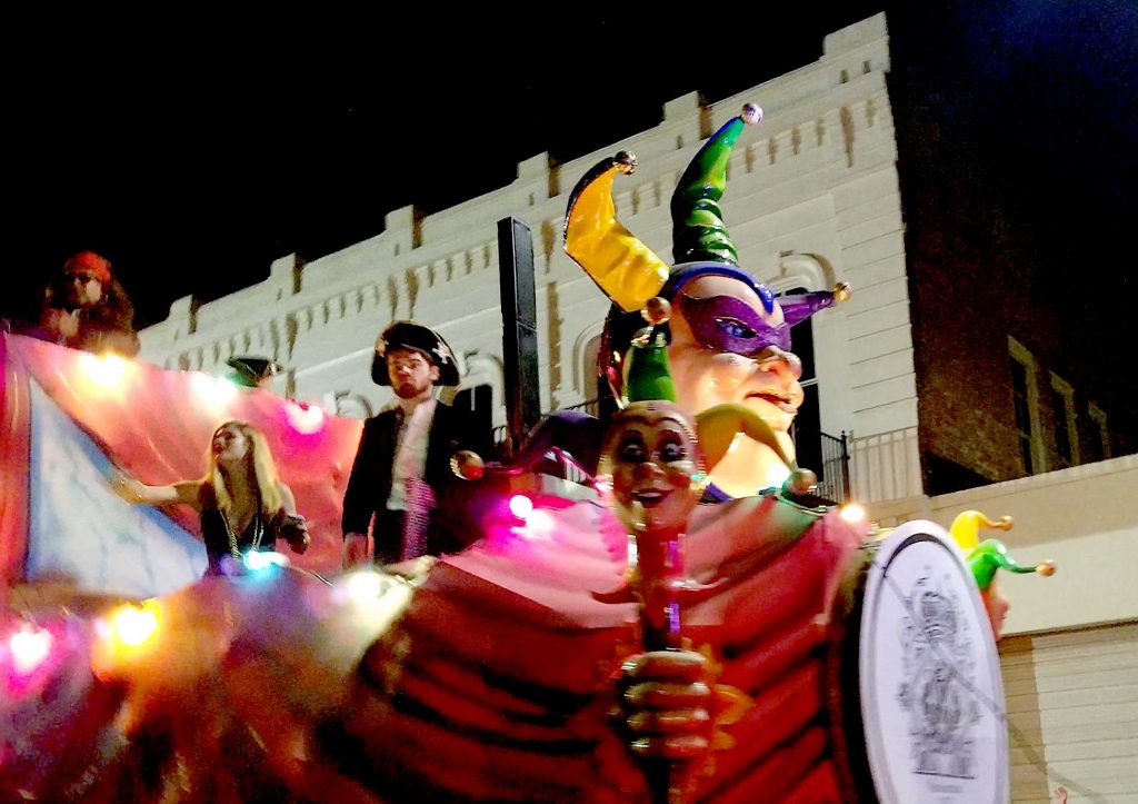 mardi-gras-colony-limo-service-houston